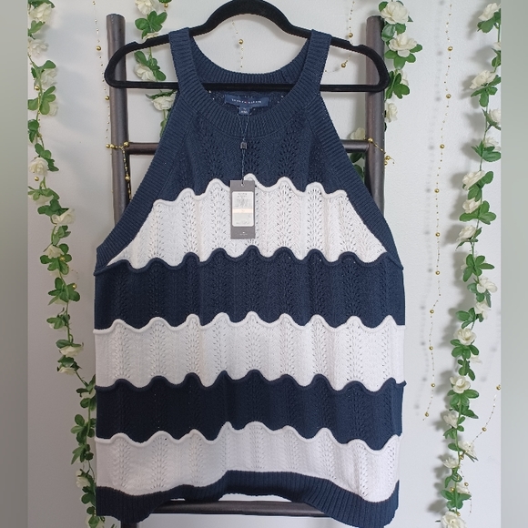 NWT Tommy Hilfiger Plus Tank - Picture 1 of 8